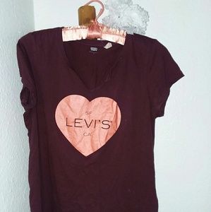 MEDIUM MAROON LEVIS SHIRT